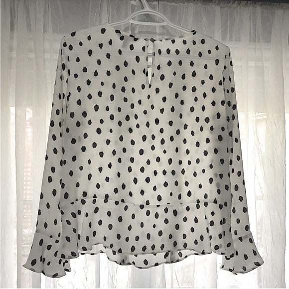 Banana Republic Dotted Blouse - Picture 3 of 9